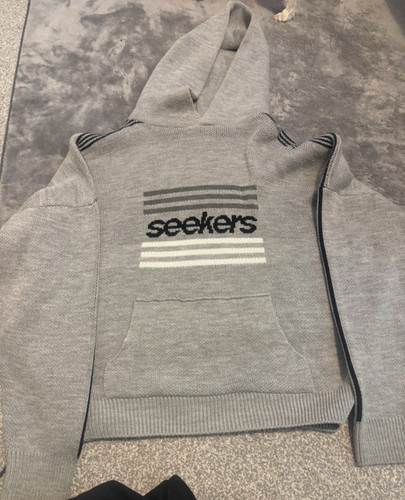 Sisters and seekers grey - sisters,